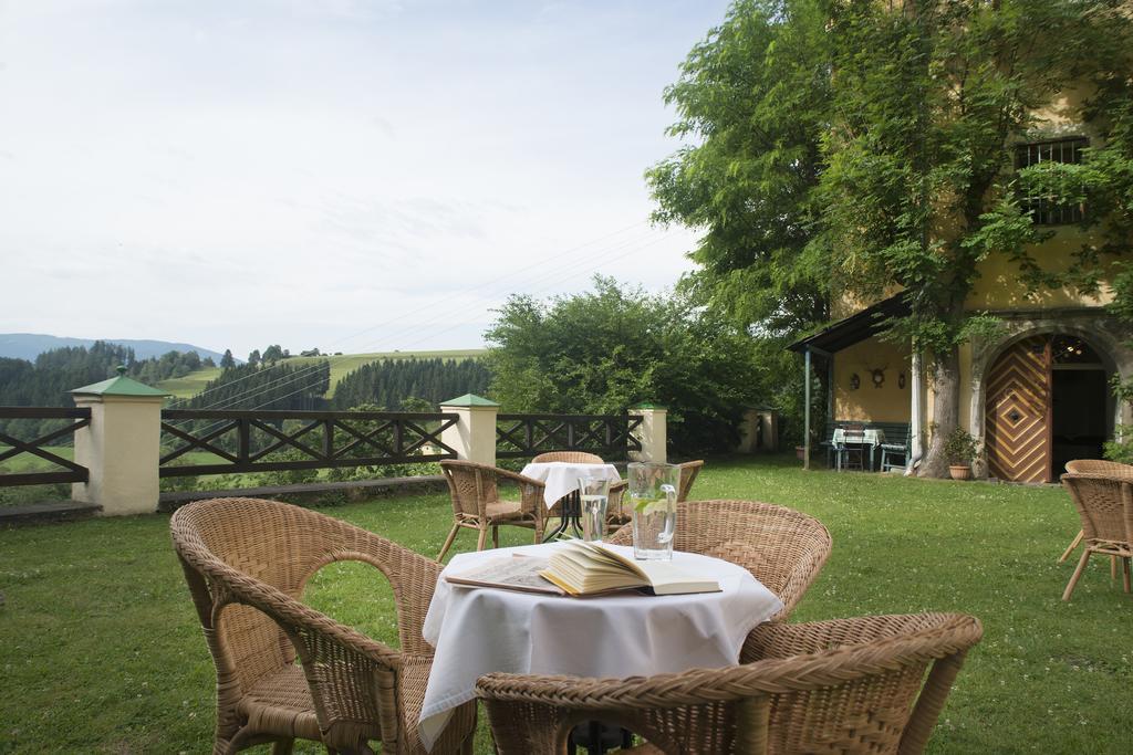 Hotel Landsitz Pichlschloss Neumarkt in Steiermark Kültér fotó
